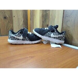 Nike Flex Experience RN5 Toddler Size 8C Black White Heart Print Slip On Sneaker